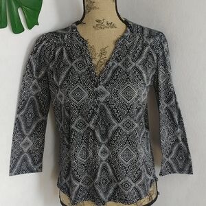 H&M Boho Black and White Print Blouse Top